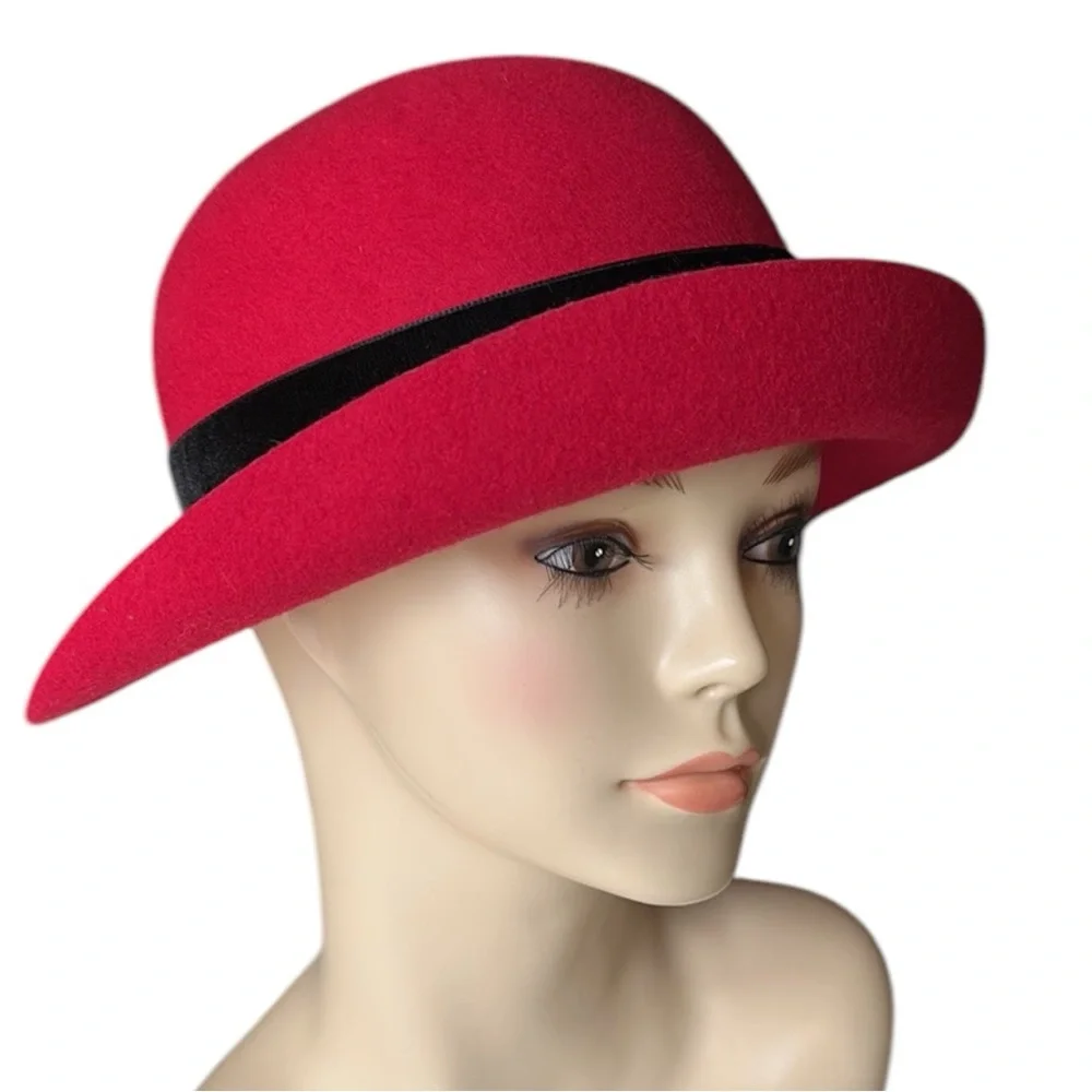 LAURA ASHLEY Vintage 80s Red Wool‎ Felt Hat Bowler Cloche UK Made Mother & Child